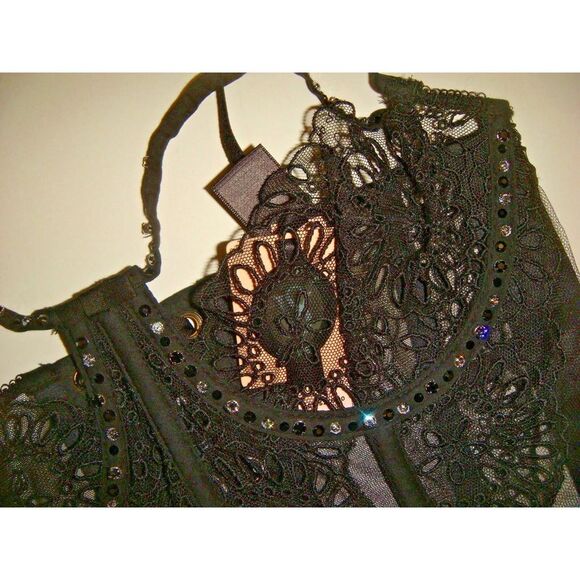 NWT Victoria's Secret DESIGNER COLLECTION 32D CORSET Black EMBROIDERED SWAROVSKI